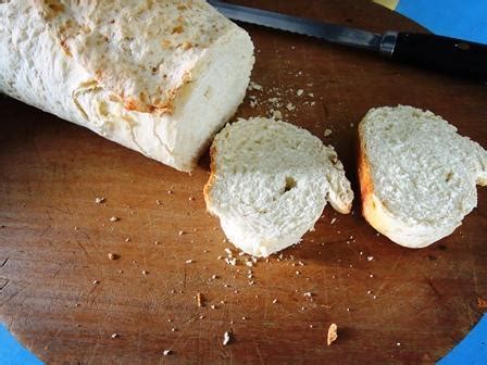 Find out how to make the easiest bread just using self raising flour and beer. How to make bread with self raising or self rising flour a ...