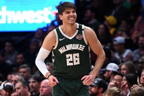 The los angeles lakers are an american professional basketball team based in los angeles, california. Lakers News: Danny Green Names Kyle Korver Among Toughest ...