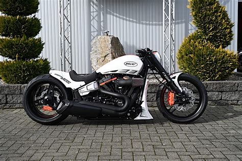 Harley Davidson Gentleman Racer Is 20k Worth Of Custom Extras