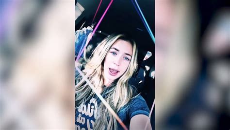 Country Singer Kylie Rae Harris Dead In Car Crash At 30 Mirror Online