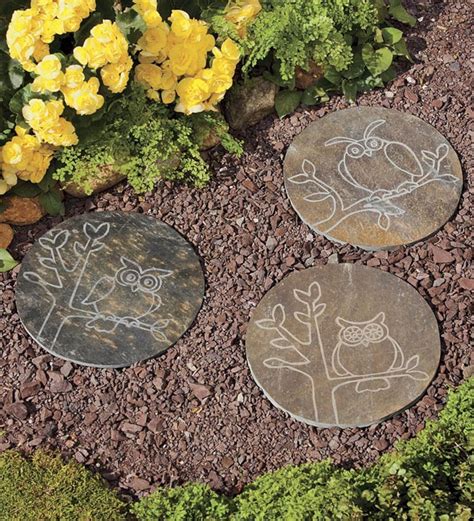 Cool 25 Best And Beautiful Stepping Stones Design Ideas For Your Front