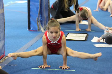 The Top Gymnastics Moves For A Year Old Gymna Vrogue Co