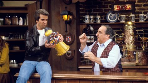 Al Molinaro Drive In Owner In ‘happy Days Dies At 96 Nbc Chicago