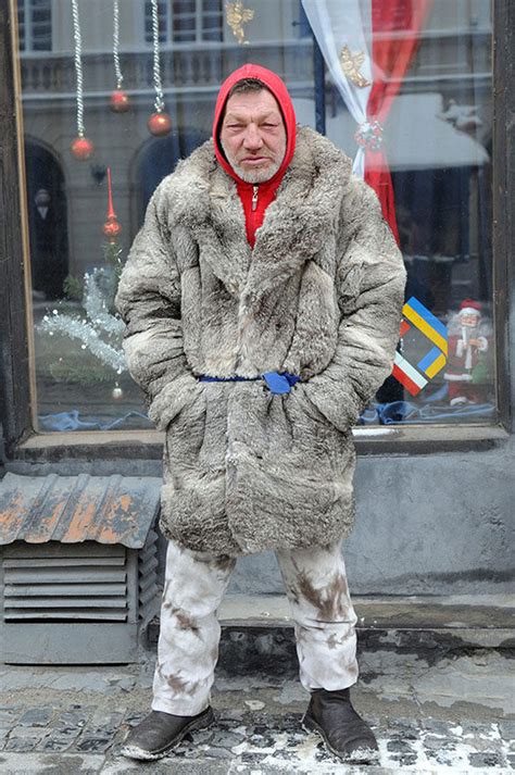 The Best Dressed Homeless Man In The World 30 Pics