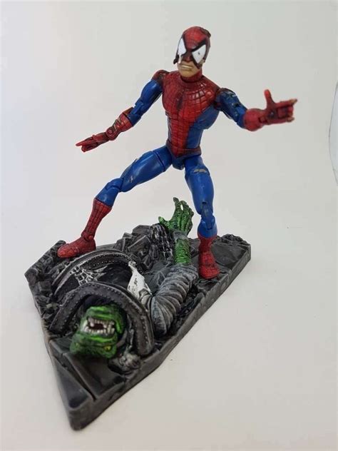 Battle Ravaged Spider Man Action Figures Hobbydb