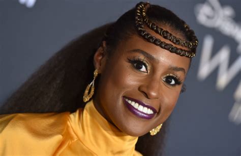 2015 Issa Rae Book Excerpt Has Some People Upset Complex
