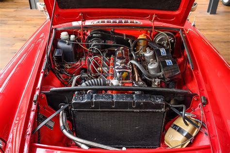 1963 Mgb Mk1 Roadster Richmonds Classic And Prestige Cars Storage