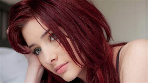 30 Dark Red Hair Color Ideas Sultry Showstopping Styles