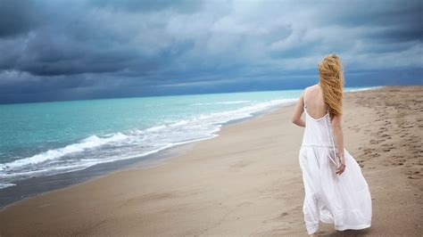 wallpaper girl blonde walk beach dress mood sky 2560x1440 wallup 1092339 hd