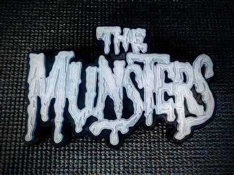 The Munsters Tv Show Logo Regal Display Desk Art Kult Film Etsy