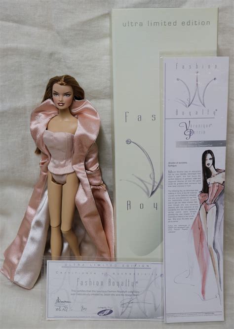 Integrity Toys Fashion Royalty Veronique Perrin Evening Chill