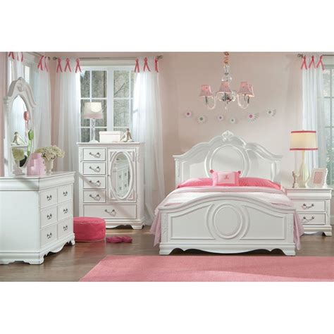 Choose from hundreds of bedroom sets, preselected with all of the pieces you need to give your bedroom an instant makeover. White Traditional 6 Piece Full Bedroom Set - Jessica | RC ...