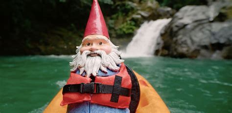Travelocitys Gnome Is Off On More Adventures And Wants You To Join