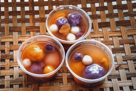 Vietnamese Desserts 20 Sweets To Try In Vietnam Will Fly For Food