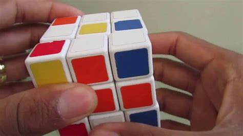 Como Montar O Cubo Magico 3x3x3primeiro Passo Youtube