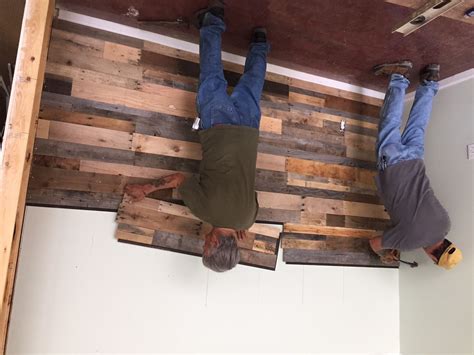Pallet Panel Installation Sustainable Lumber Company