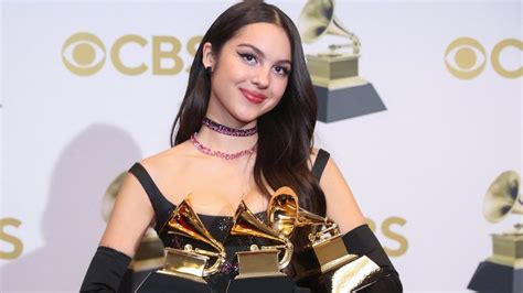 Olivia Rodrigo Grammys Best New Artist Fashion Blitzs
