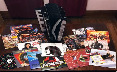 Weird Als Squeeze Box 15lp Discography Housed In A Replica Of Als