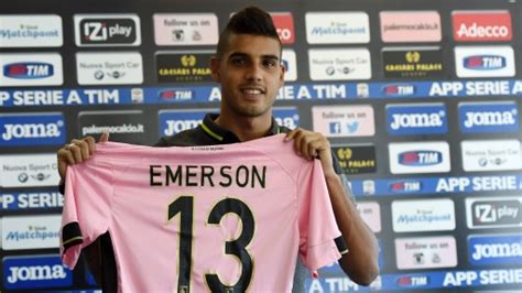 Emerson (born 3 august 1994) is an italian footballer who plays as a left back for british club chelsea. Emerson - Player profile 20/21 | Transfermarkt