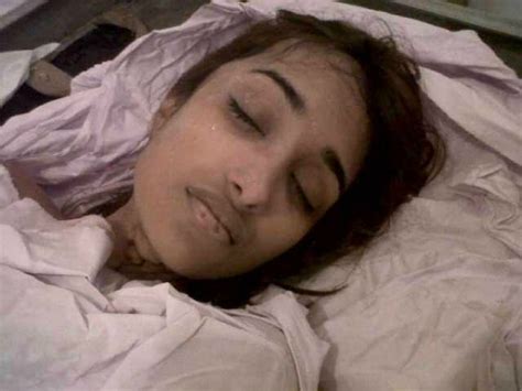 Jiah Khans Dead Body Photos Malayalam Filmibeat