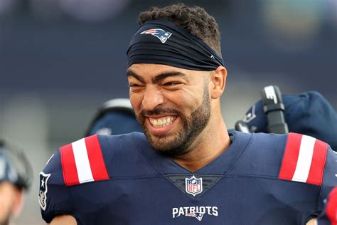 Kyle Van Noy Said Donta Hightower ‘didnt Like Me For A Bit When He Joined The Patriots In