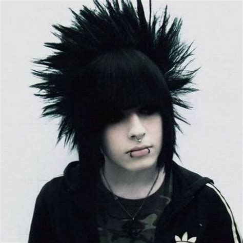 Cool Emo Hairstyles For Guys Guide Emo Hair Emo Hairstyles For Guys Emo Haircuts