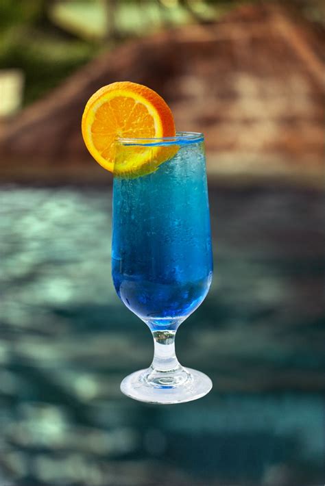 Pistachio Martini Recipe With Blue Curaçao My Recipes