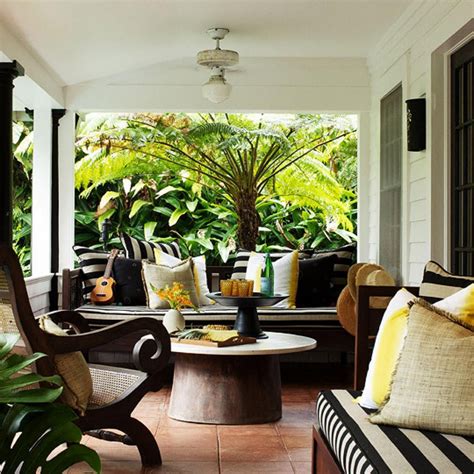 Hawaiian Decor And Home Decorating Ideas Are About Relaxation