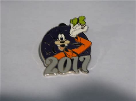 Disney Trading Pin 119401 Disney Parks 2017 Mystery Collection Goofy Only
