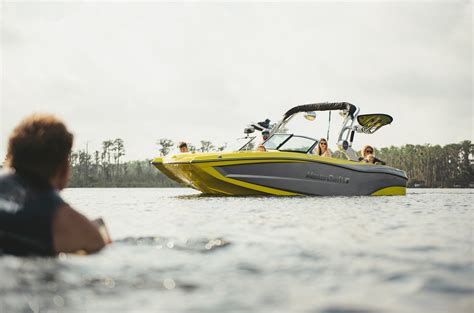 Lake Life The Best Boats For Lakes Piershare Blog