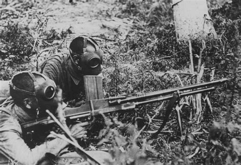 Cruello Ppsh 41 Chinese Soldiers Wearing Gas Masks And