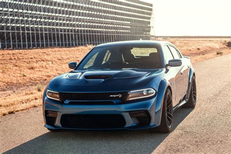 Dodge Charger Srt Hellcat Widebody Specs And Photos 2019 2020 2021