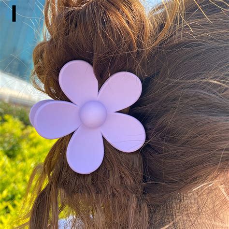 flower claw clip big daisy flower hair clip cute summery etsy