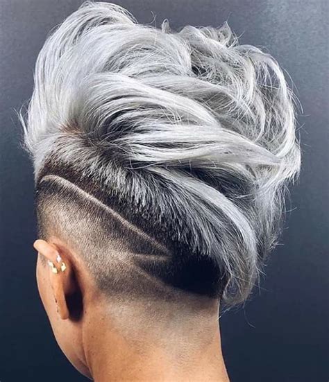 I Want To Grow My Hair Out More Like This Love The Undershave Short Grey Haircuts Short