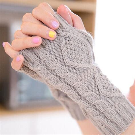 Women Winter Warm Fingerless Gloves Crochet Thumbhole Knit Wrist
