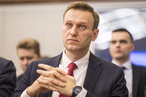 Russian Election Officials Bar Protest Leader Navalny From 2018 Presidential Race The