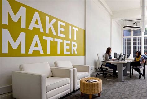 31 Office Wall Art Ideas For An Inspired Workspace