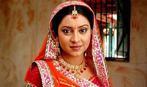 Pratyusha Banerjee Dead 5 Things To Know About Our Beloved Anandi From Balika Vadhu