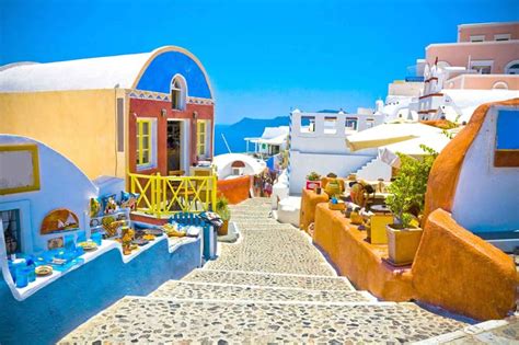 15 Incredible Places You Must Visit While In Greece