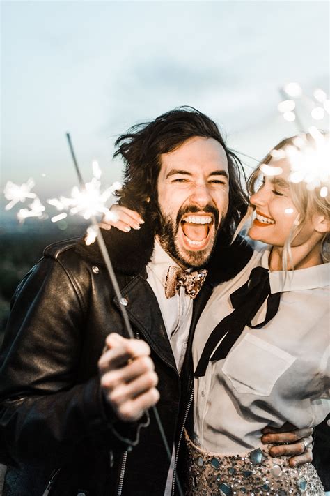 40 Romantic Wedding Photos With Sparklers Page 2 Chicwedd
