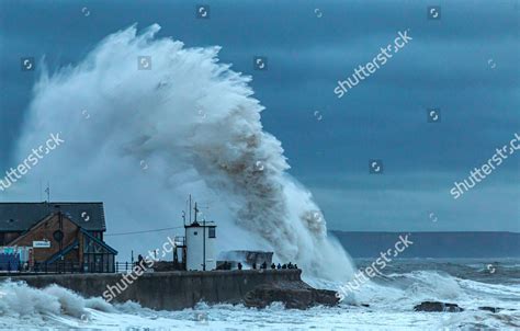 Stormy Seas By Lighthouse Porthcawl Storm Editorial Stock Photo Stock