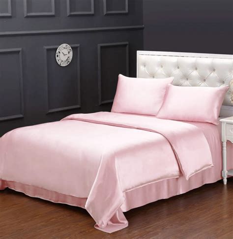Best Pink Silk Sheets To Sleep Like A Glamorous Vintage Hollywood Star The Mood Guide