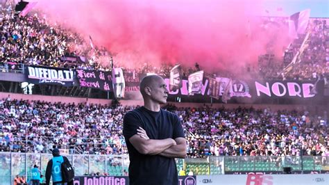 Palermo è Già Passione Da Serie A Esodo Di 3 Mila Tifosi Per La
