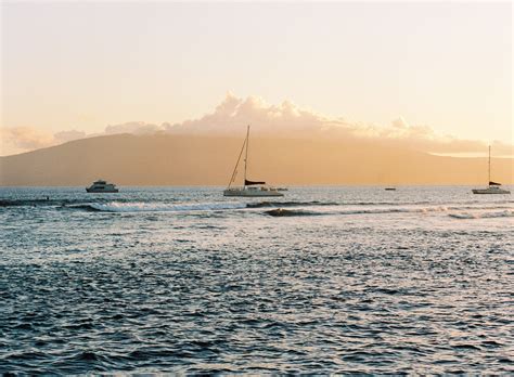 Lahaina Sunset On Maui Sailboats On The Ocean Sailboat Art Etsy