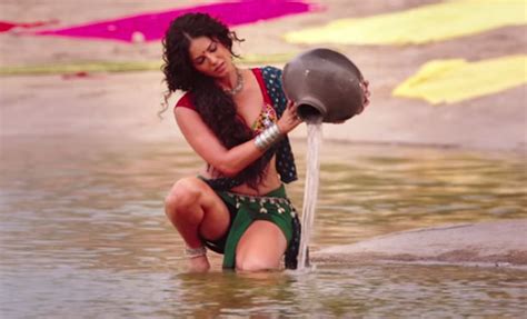 Naked Sunny Leone In Ek Paheli Leela