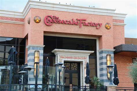 The Cheesecake Factory Wont Be Able To Pay Rent On April 1 In Chicago