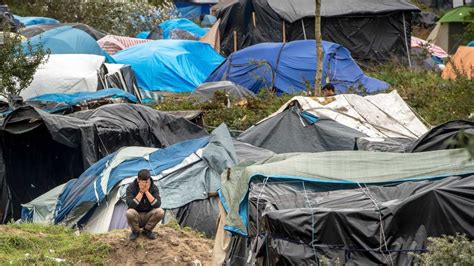Calais ‘jungle’ Migrant Camp What You Need To Know Cnn