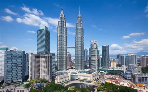 Kuala lumpur (called simply kl by locals) is the federal capital and the largest city in malaysia. Kuala Lumpur Malaysia's Federal Capital And Most Populous ...