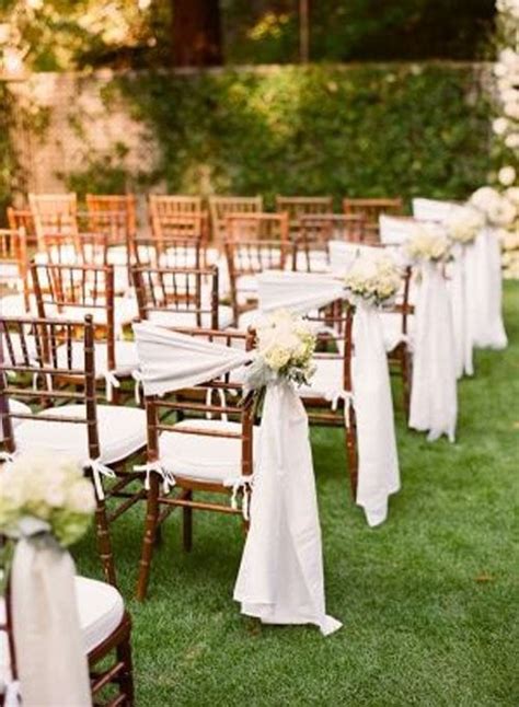 17 Gorgeous Wedding Decorations For Your Ceremony Aisle