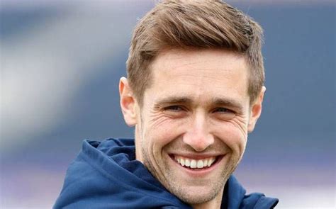 Eoin morgan (c) moeen ali jonny bairstow (wk) jos buttler (wk) tom curran joe denly alex hales liam plunkett adil rashid joe root jason roy ben stokes david willey chris woakes mark wood liam. chris woakes cricketer - AOL Image Search Results ...